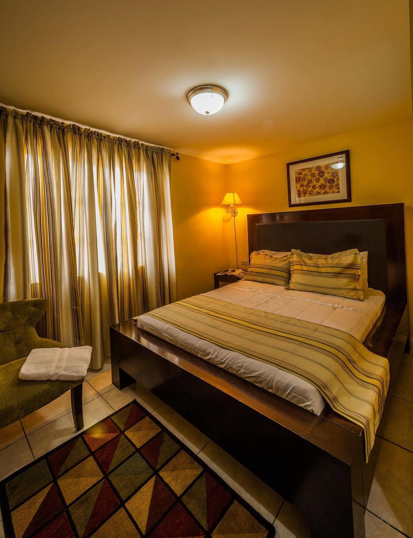 Inn At 87 Port of Spain Zewnętrze zdjęcie